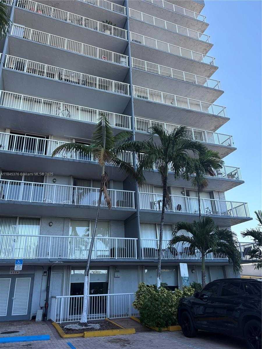 Small Image of 1800 NORTH WEST 24TH AVE #205, Miami Number 2