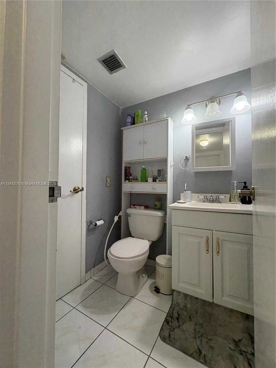 Small Image of 1800 NORTH WEST 24TH AVE #205, Miami Number 24