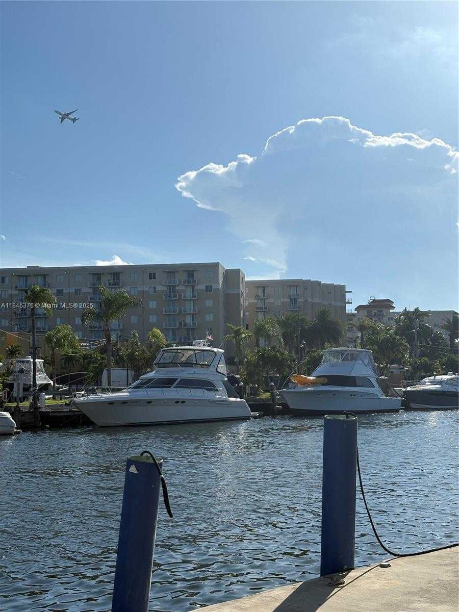 Small Image of 1800 NORTH WEST 24TH AVE #205, Miami Number 34