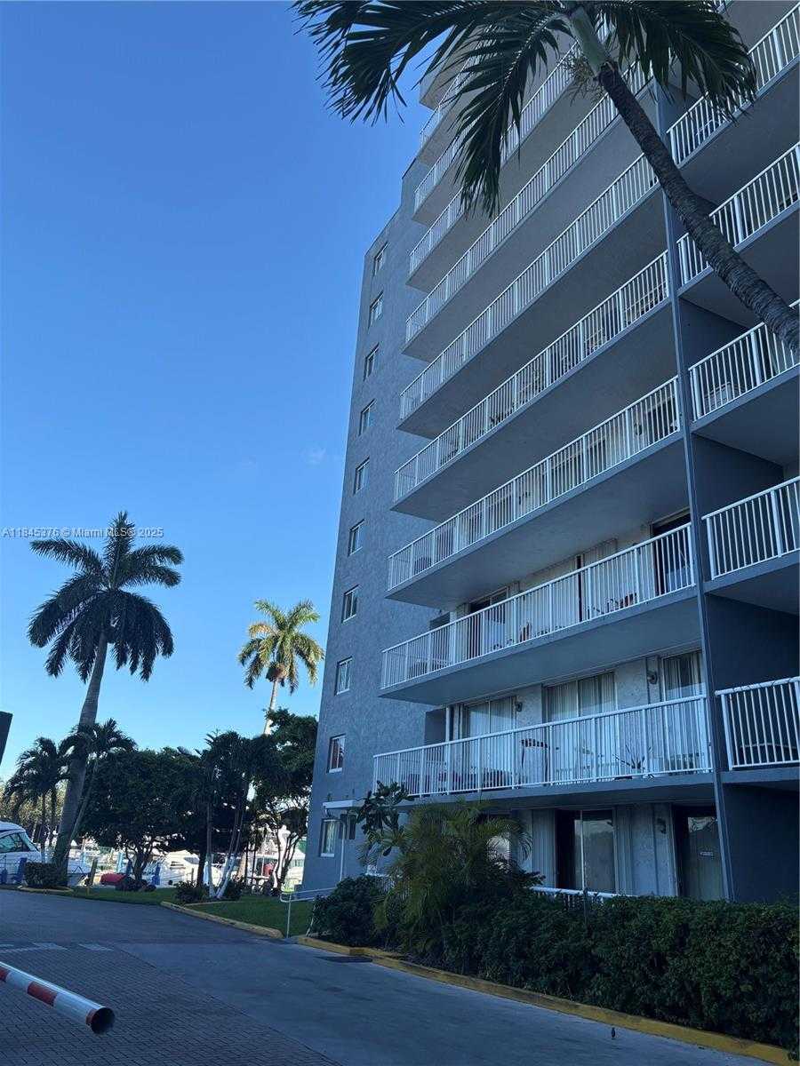 Small Image of 1800 NORTH WEST 24TH AVE #205, Miami Number 41