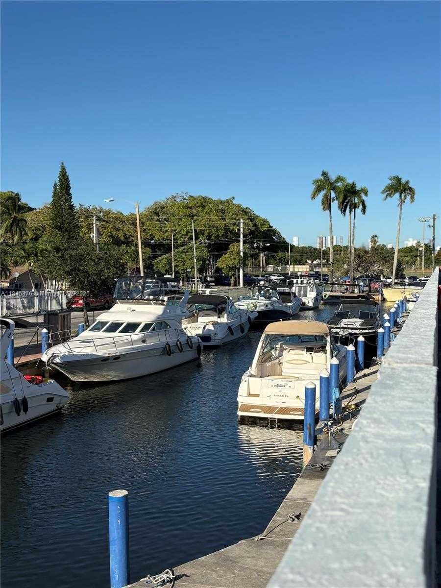 Small Image of 1800 NORTH WEST 24TH AVE #205, Miami Number 6