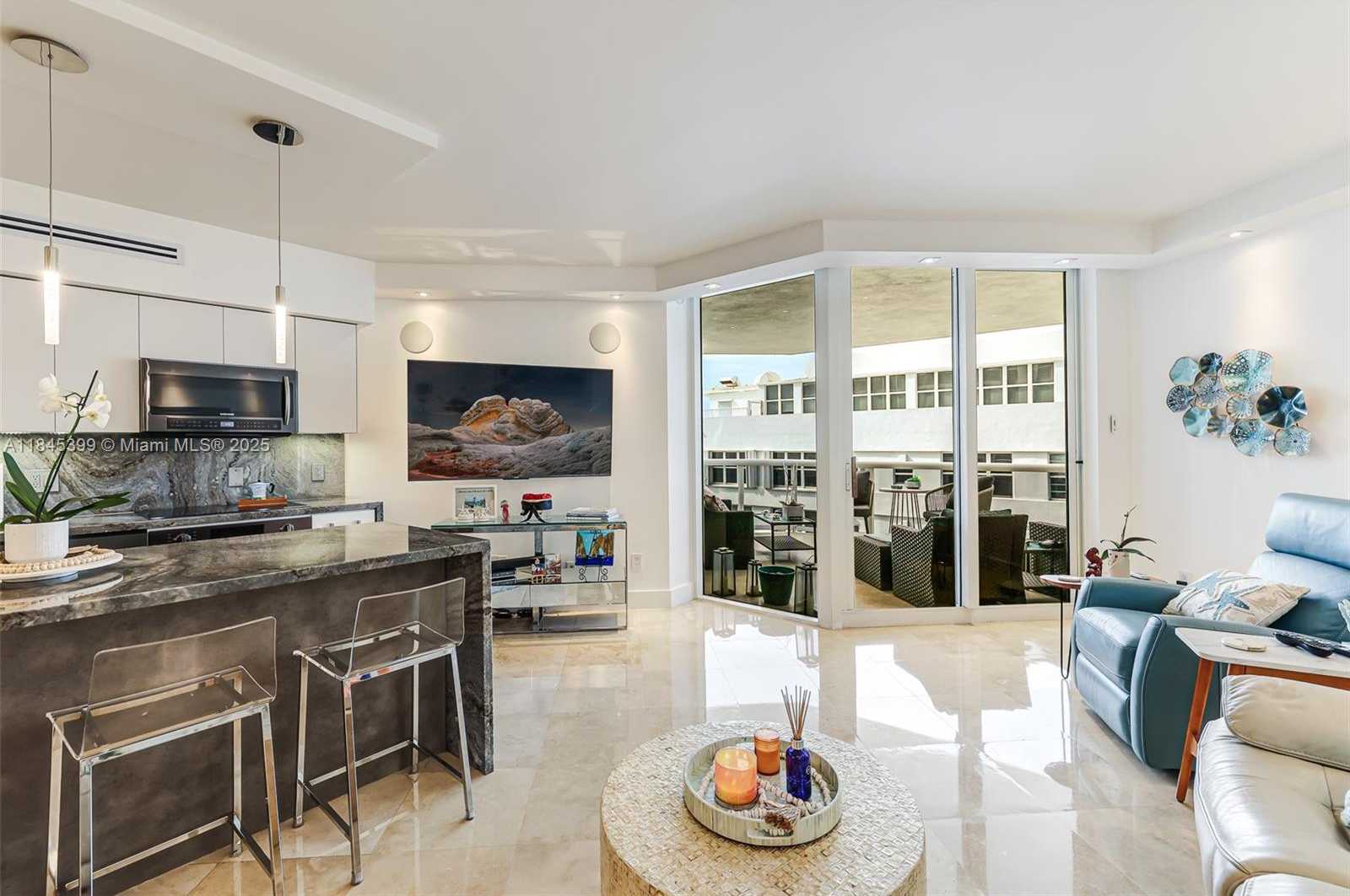Small Image of 4775 COLLINS AVE #1704, Miami Beach Number 14
