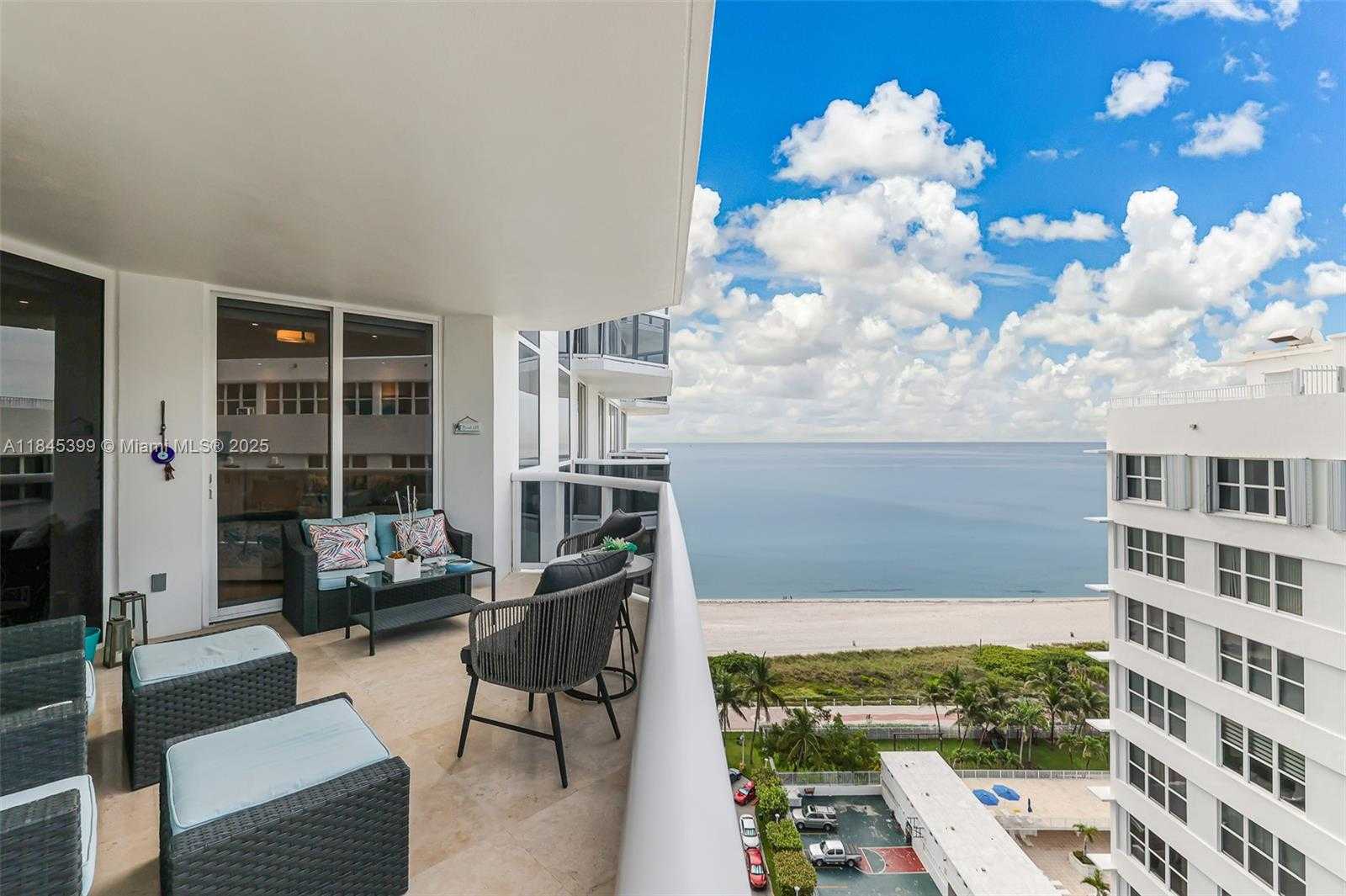 Small Image of 4775 COLLINS AVE #1704, Miami Beach Number 16