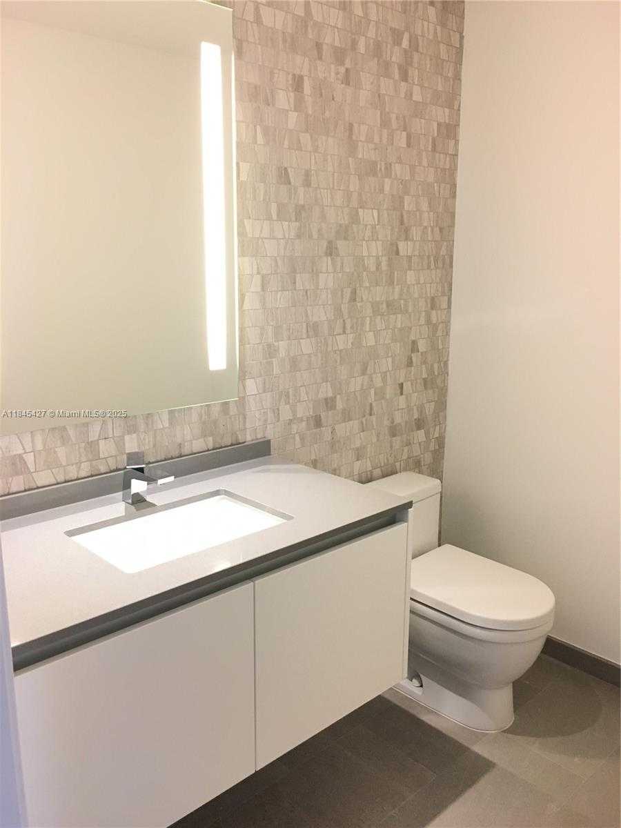 Small Image of 88 SOUTH WEST 7TH ST #2305, Miami Number 10