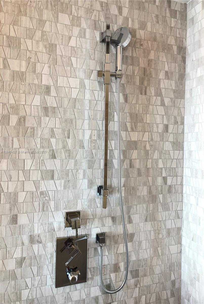Small Image of 88 SOUTH WEST 7TH ST #2305, Miami Number 19