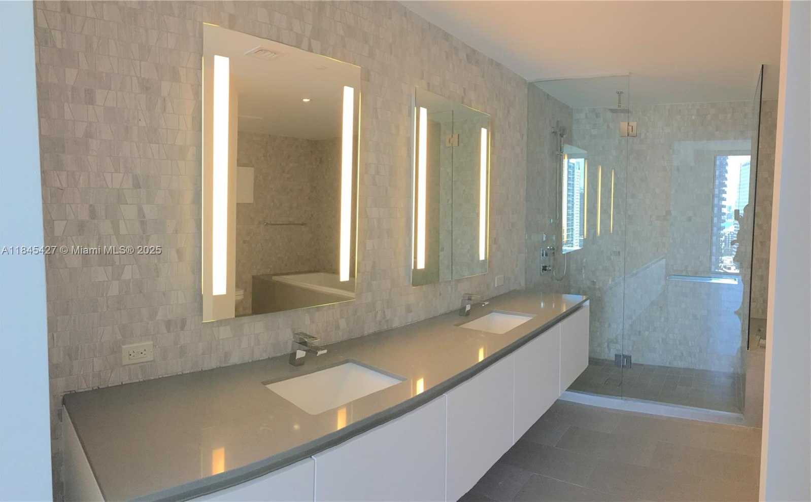 Small Image of 88 SOUTH WEST 7TH ST #2305, Miami Number 2