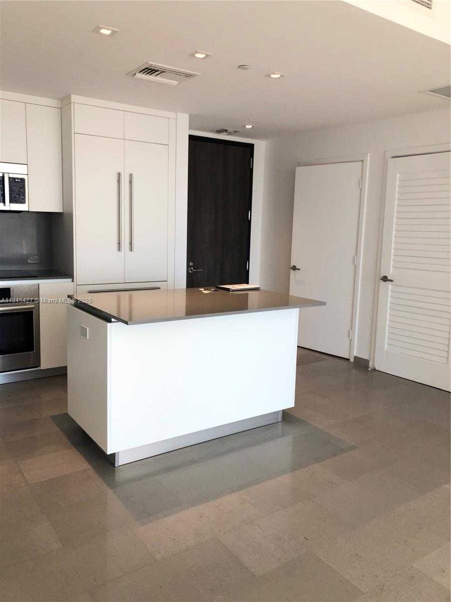 Small Image of 88 SOUTH WEST 7TH ST #2305, Miami Number 24