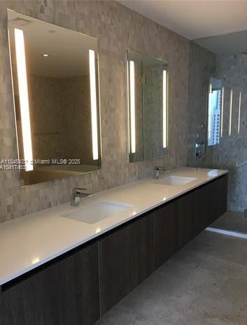 Small Image of 88 SOUTH WEST 7TH ST #2305, Miami Number 33