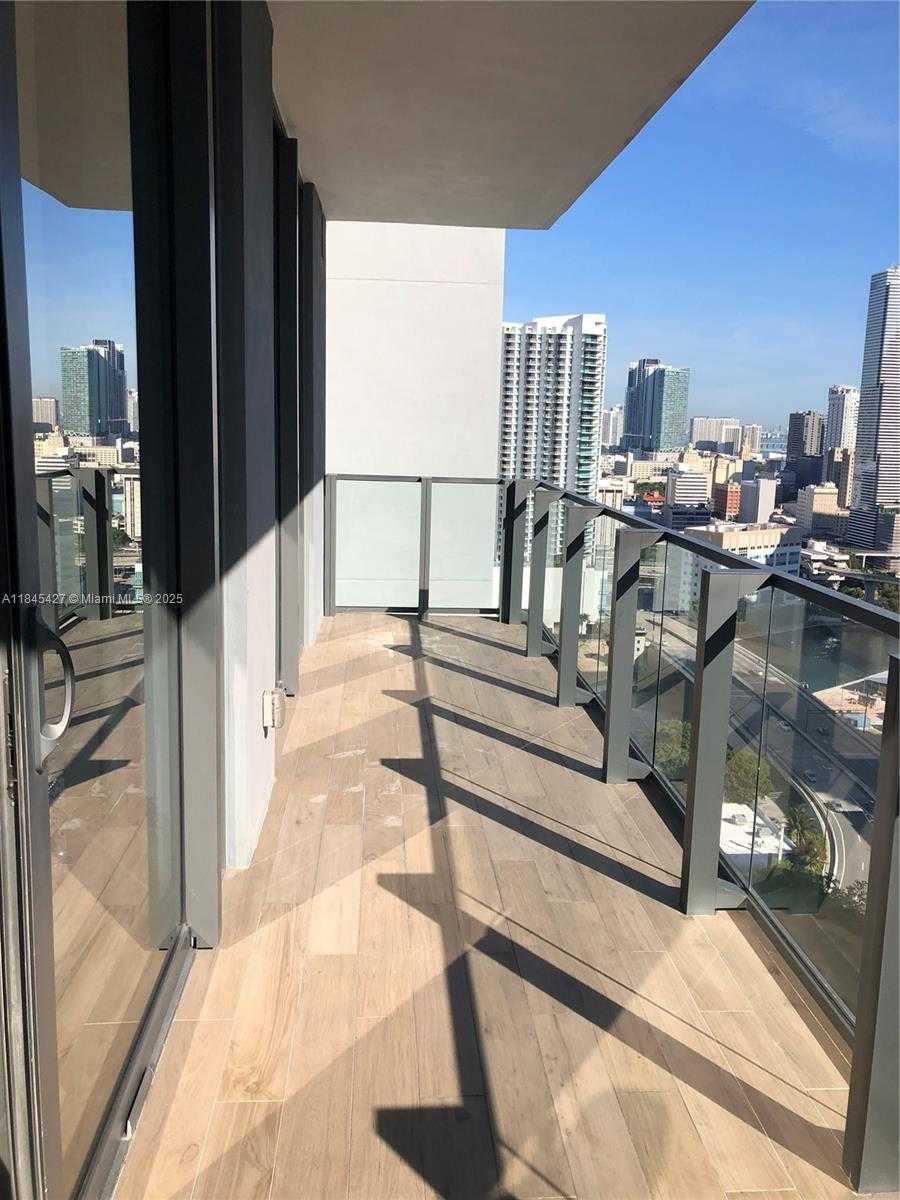 Small Image of 88 SOUTH WEST 7TH ST #2305, Miami Number 35