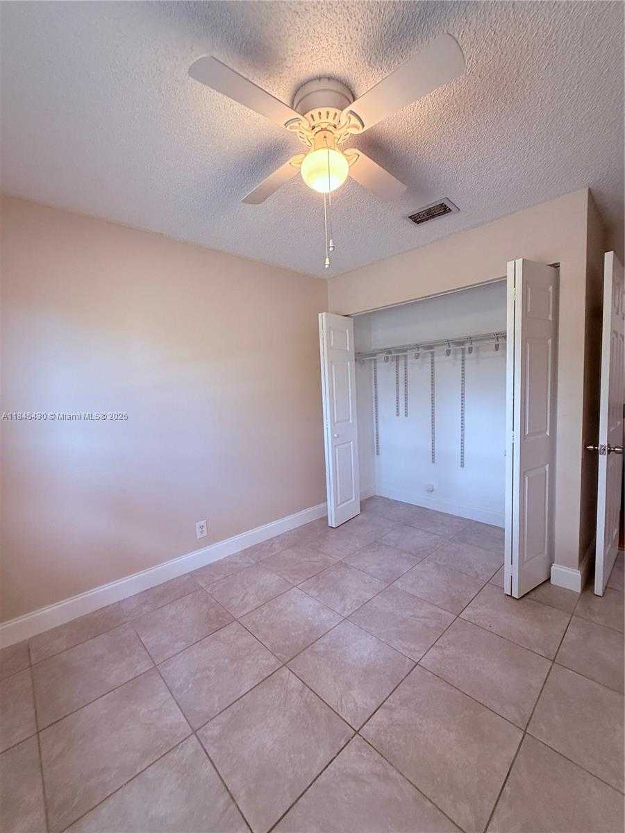 Small Image of 109 SAN REMO BLVD, North Lauderdale Number 26