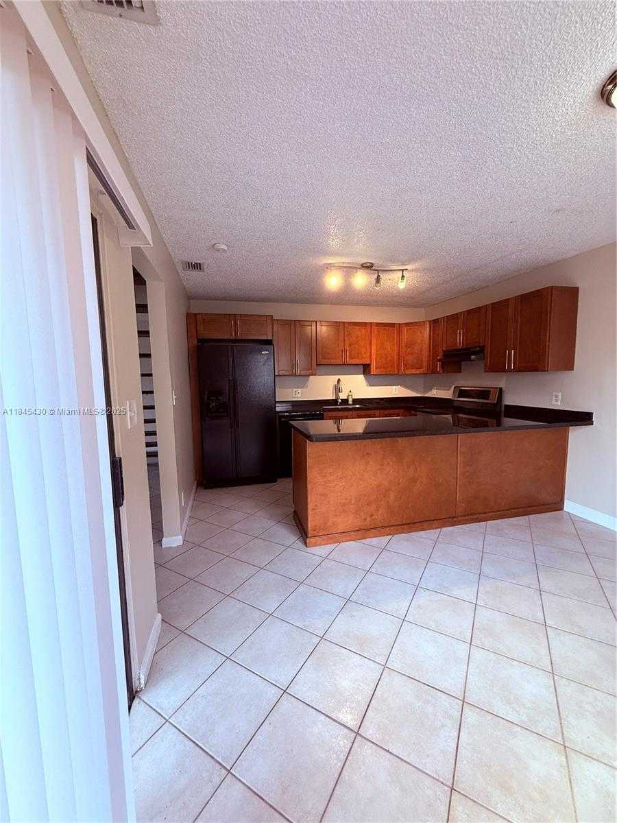 Small Image of 109 SAN REMO BLVD, North Lauderdale Number 9