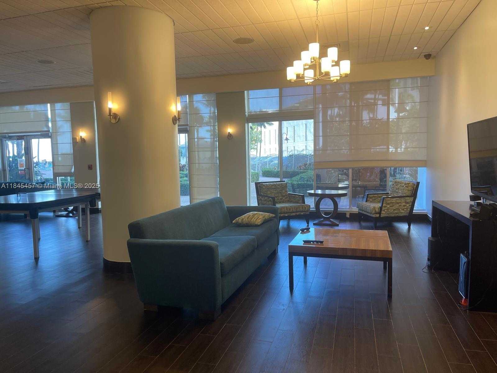 Small Image of 3901 SOUTH OCEAN DR #3U, Hollywood Number 13