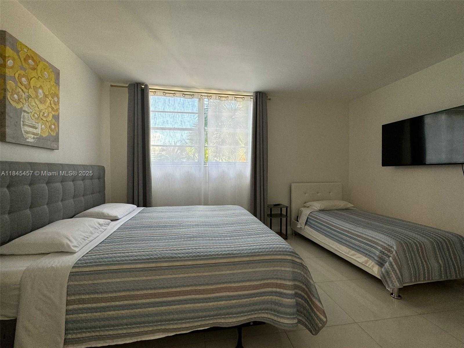 Small Image of 3901 SOUTH OCEAN DR #3U, Hollywood Number 5