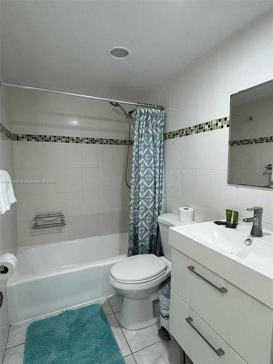 Small Image of 3901 SOUTH OCEAN DR #3U, Hollywood Number 7