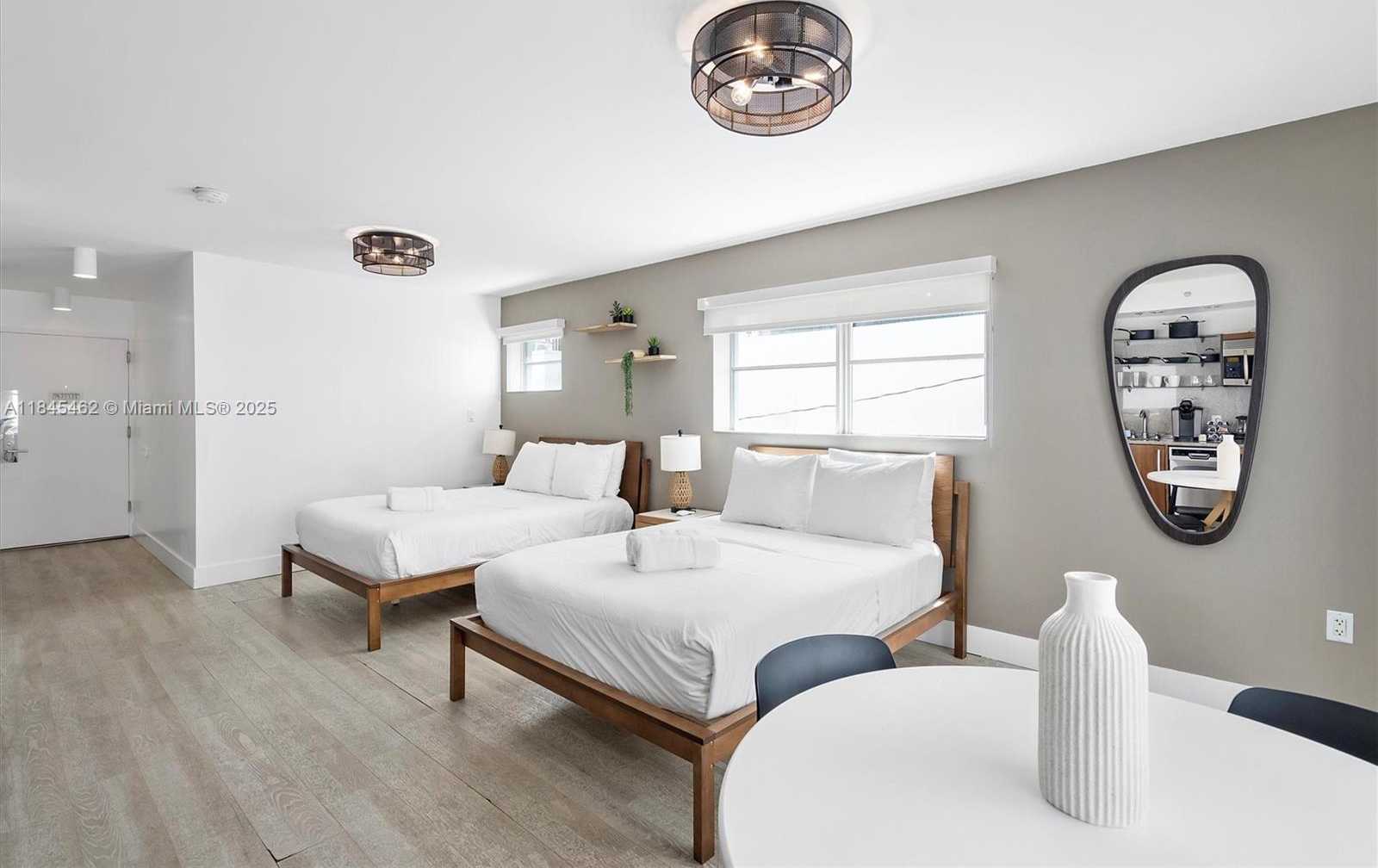 Small Image of 1024 OCEAN DR #A207, Miami Beach Number 11