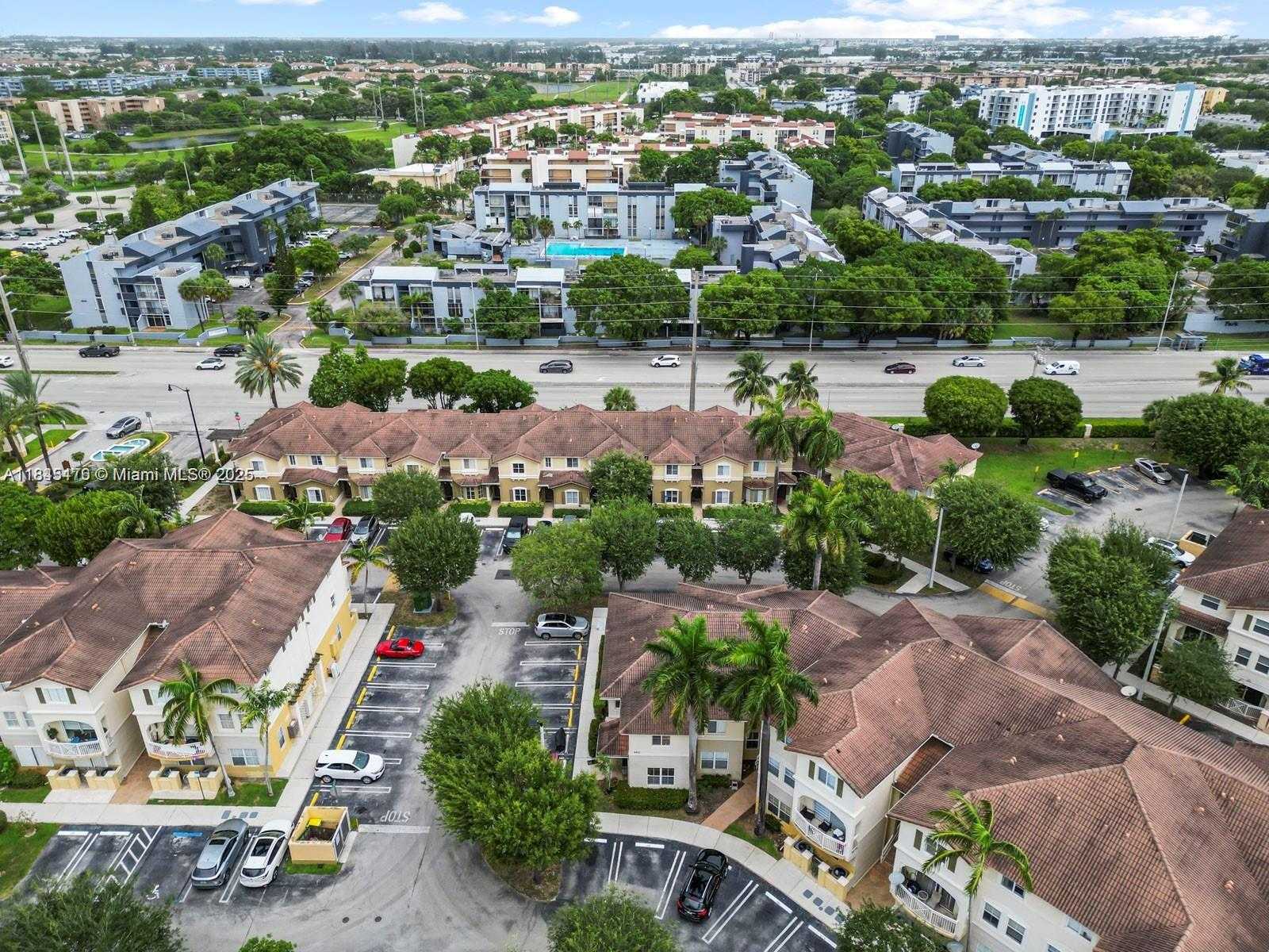 Small Image of 8912 WEST FLAGLER ST #108, Miami Number 36