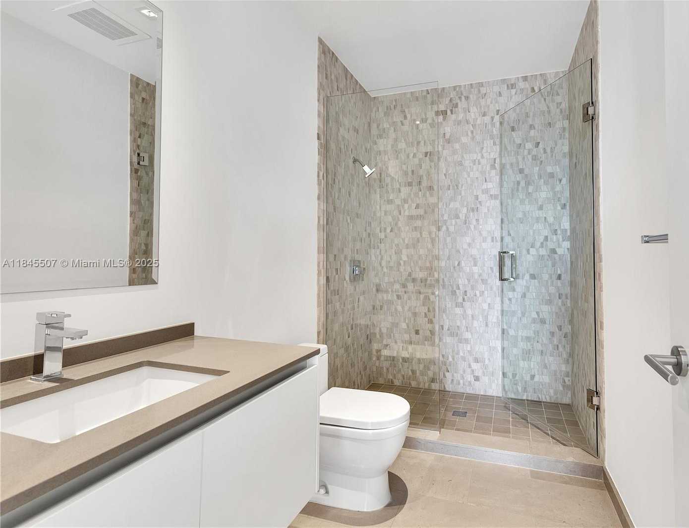 Small Image of 68 SOUTH EAST 6TH ST #4110, Miami Number 14