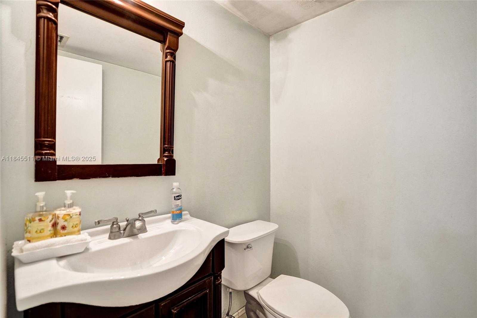 Small Image of 2560 NORTH WEST 99TH AVE, Coral Springs Number 12