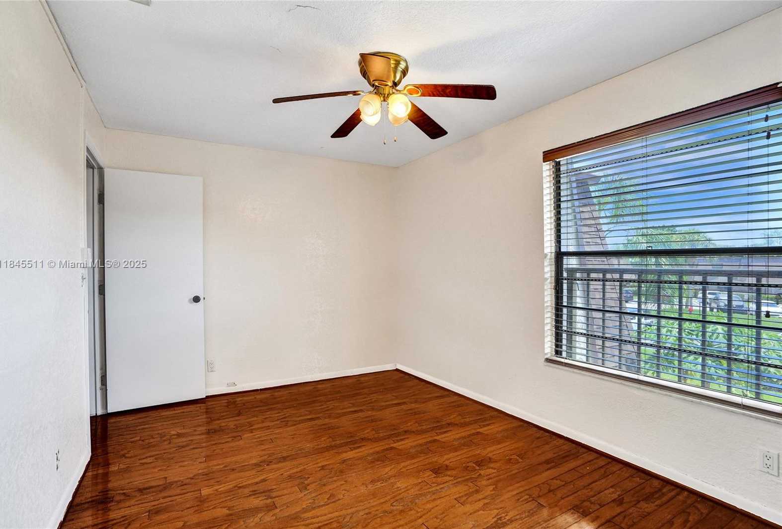 Small Image of 2560 NORTH WEST 99TH AVE, Coral Springs Number 29