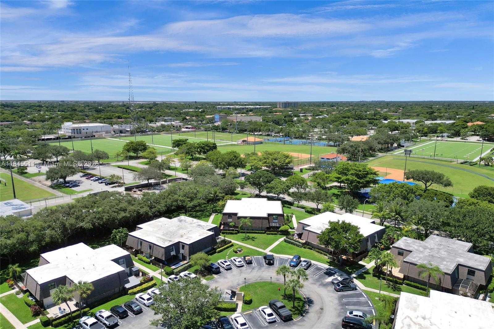 Small Image of 2560 NORTH WEST 99TH AVE, Coral Springs Number 38