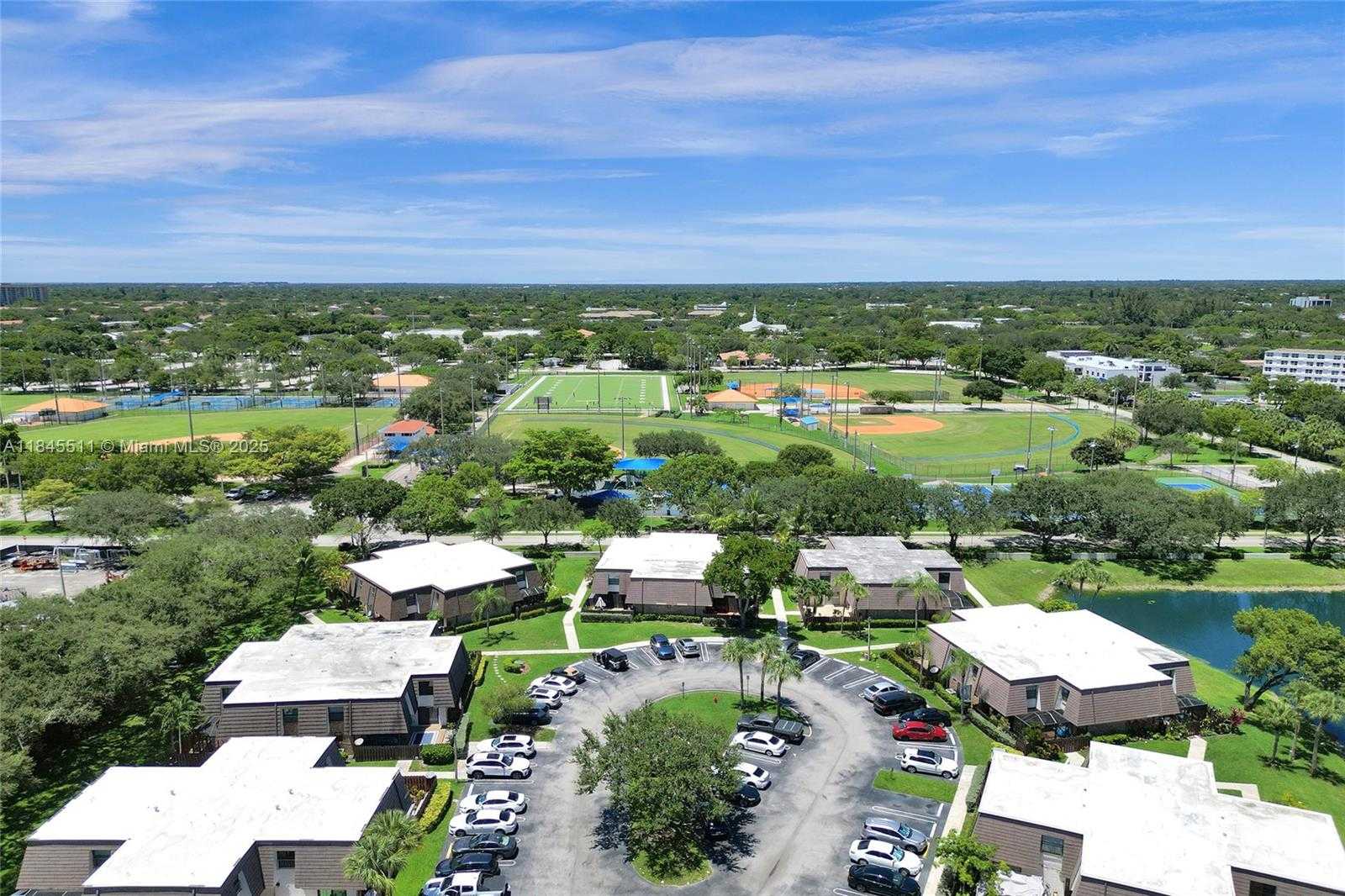 Small Image of 2560 NORTH WEST 99TH AVE, Coral Springs Number 39