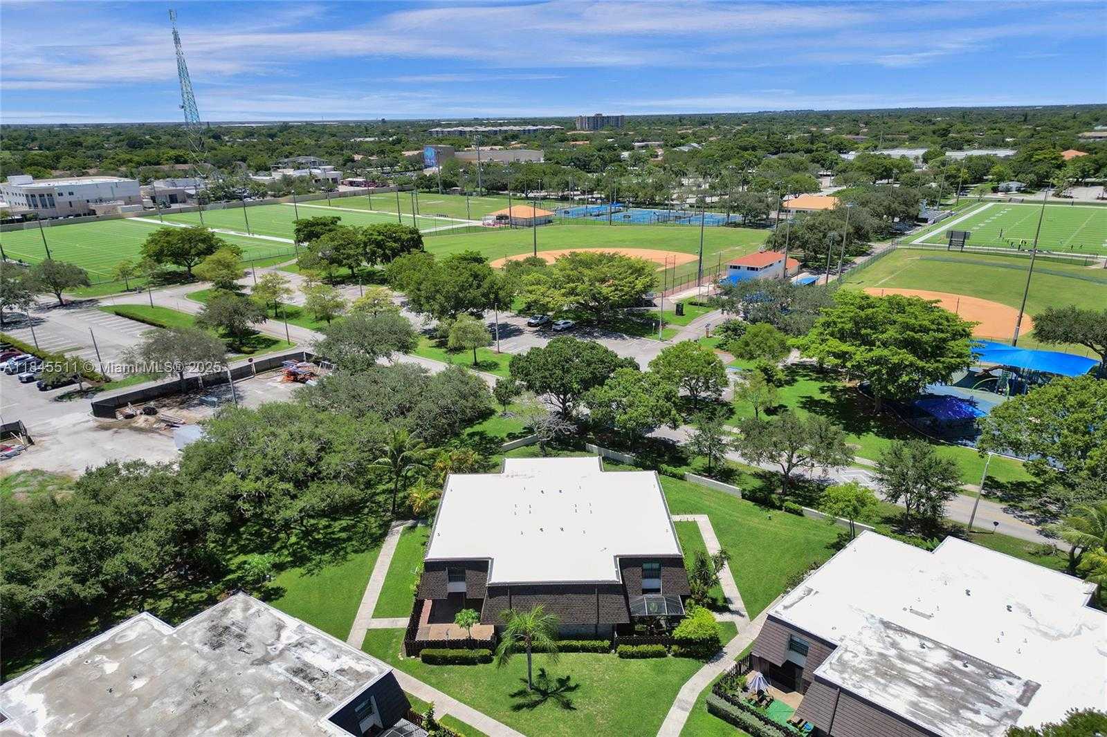 Small Image of 2560 NORTH WEST 99TH AVE, Coral Springs Number 43