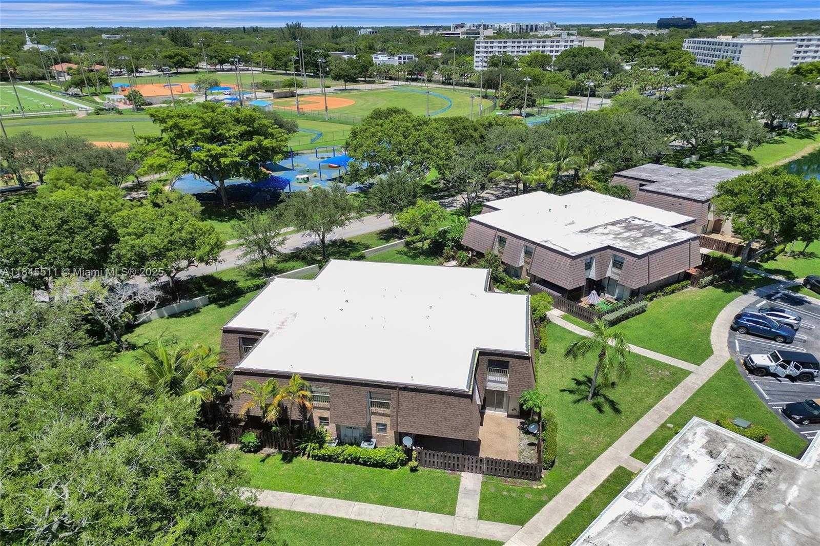 Small Image of 2560 NORTH WEST 99TH AVE, Coral Springs Number 44