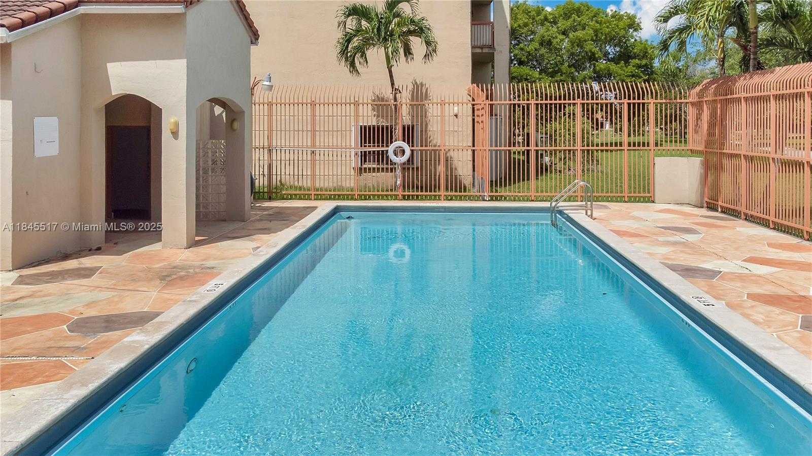 Small Image of 10227 NORTH WEST 9TH ST CIR #304-3, Miami Number 21