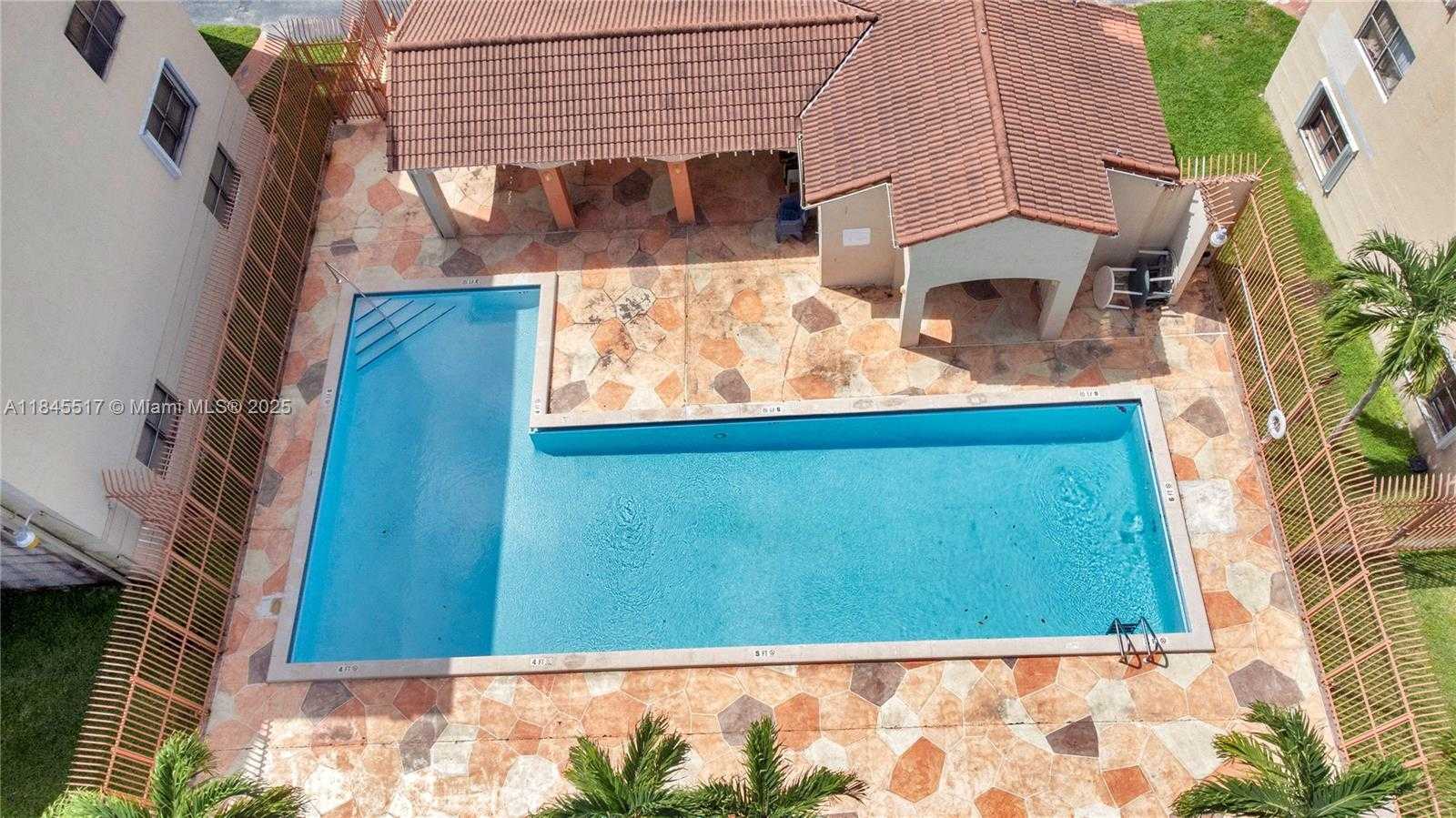 Small Image of 10227 NORTH WEST 9TH ST CIR #304-3, Miami Number 22