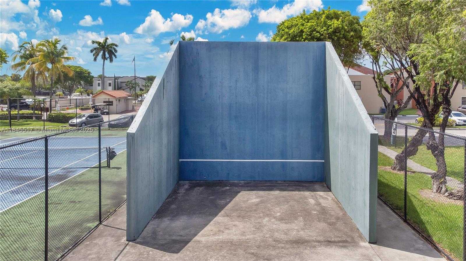 Small Image of 10227 NORTH WEST 9TH ST CIR #304-3, Miami Number 23