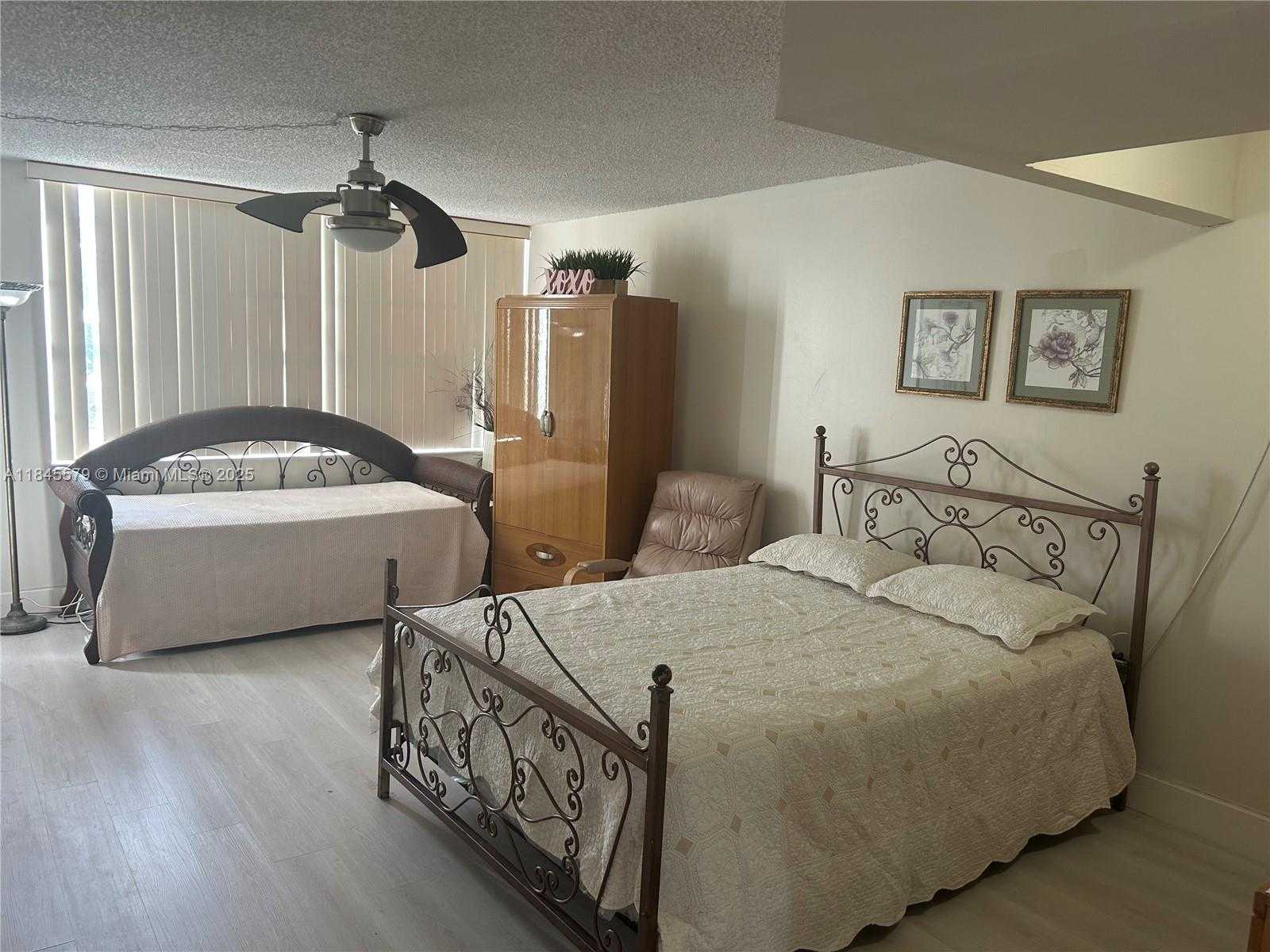 Small Image of 900 SAINT CHARLES PL #316, Pembroke Pines Number 45