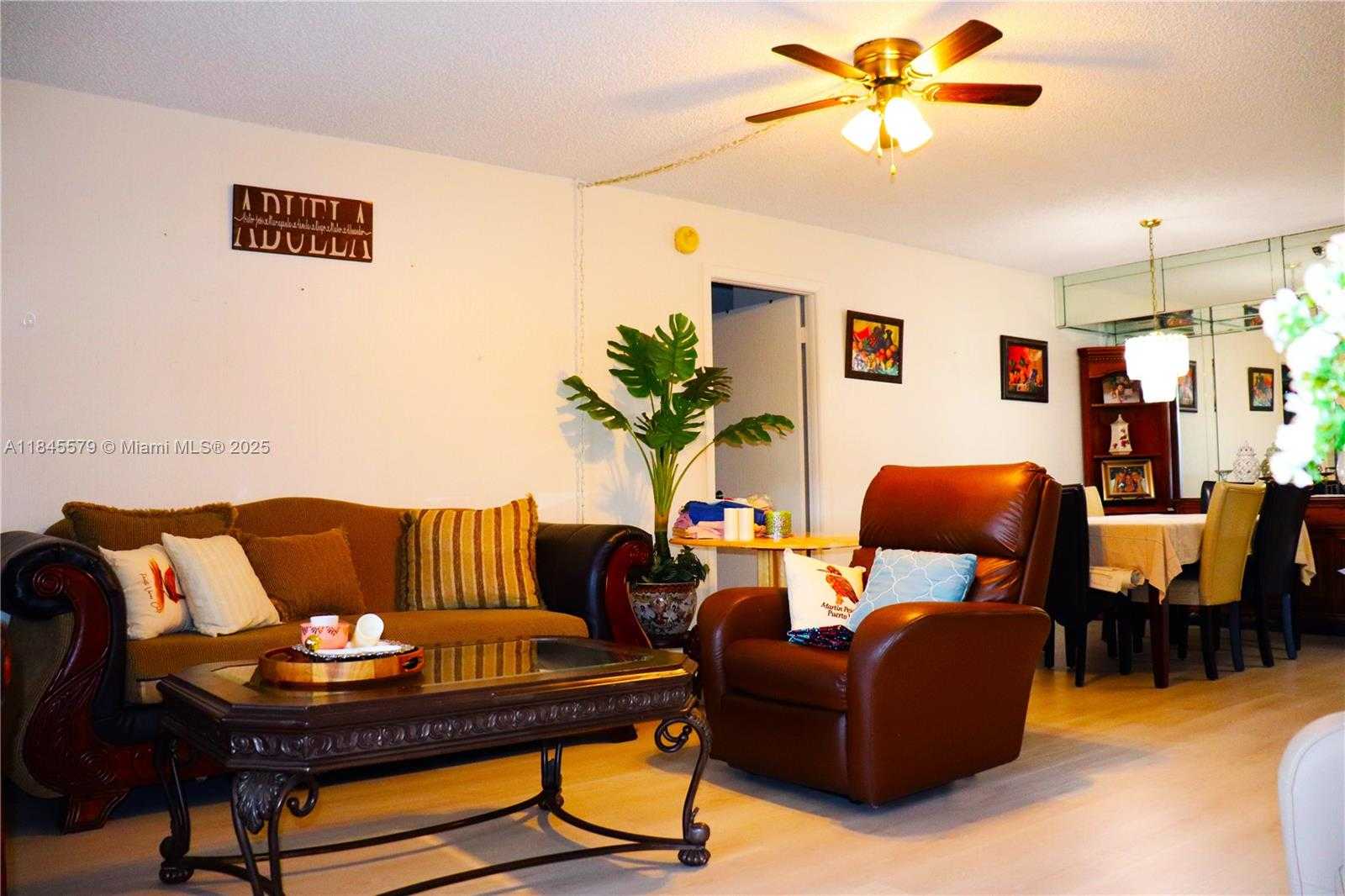 Small Image of 900 SAINT CHARLES PL #316, Pembroke Pines Number 6