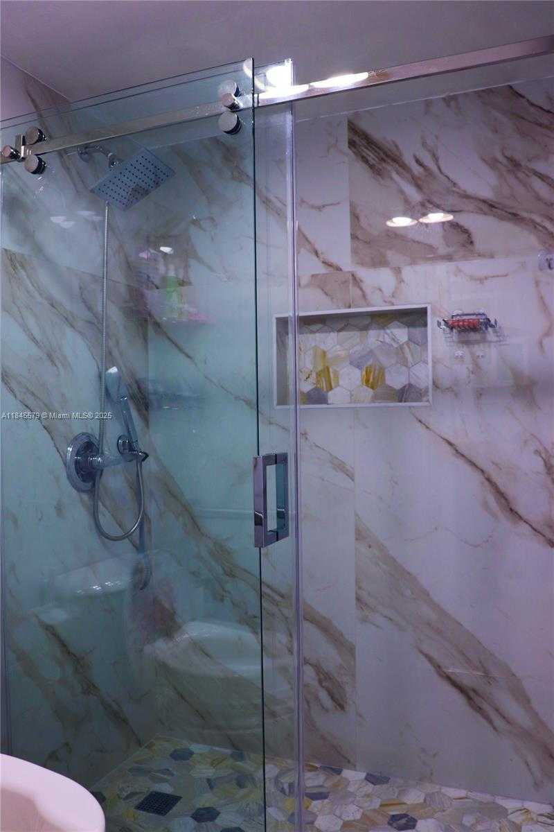 Small Image of 900 SAINT CHARLES PL #316, Pembroke Pines Number 60