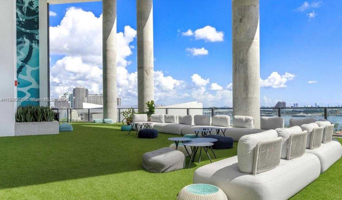 Small Image of 398 NORTH EAST 5TH STREET #1719, Miami Number 16