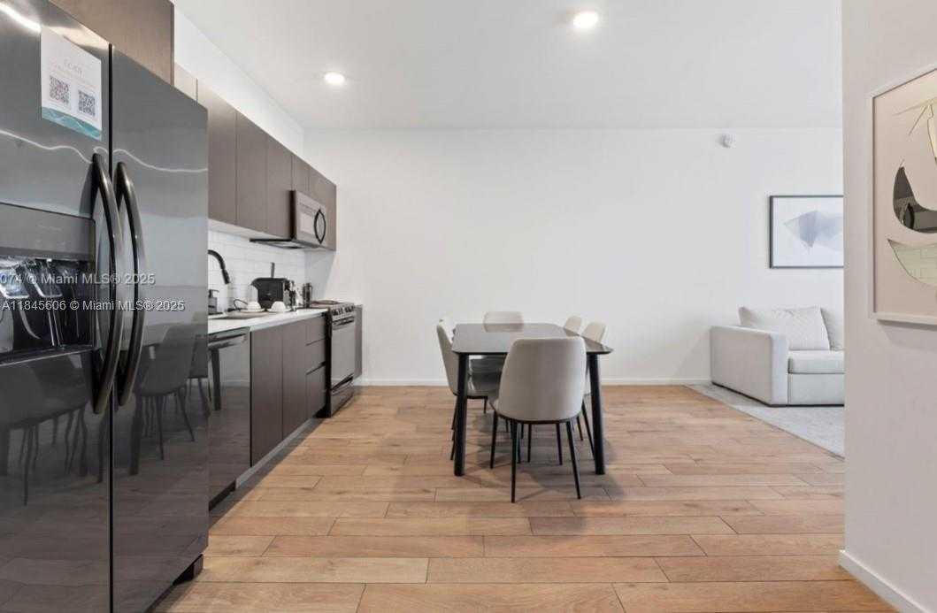 Small Image of 398 NORTH EAST 5TH STREET #1719, Miami Number 3