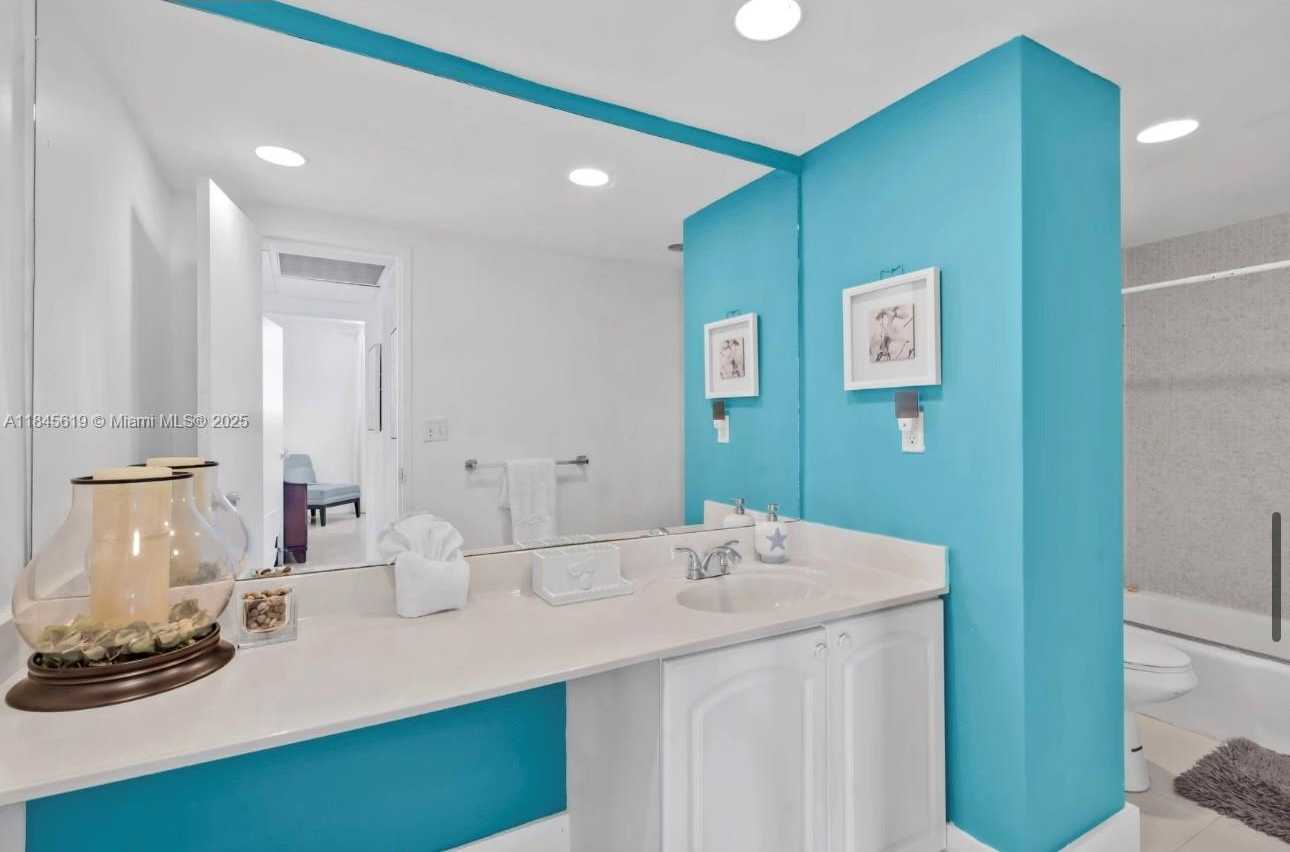 Small Image of 4001 SOUTH OCEAN DR #7B, Hollywood Number 15