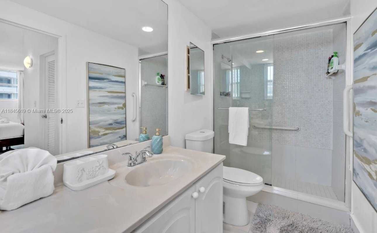 Small Image of 4001 SOUTH OCEAN DR #7B, Hollywood Number 19