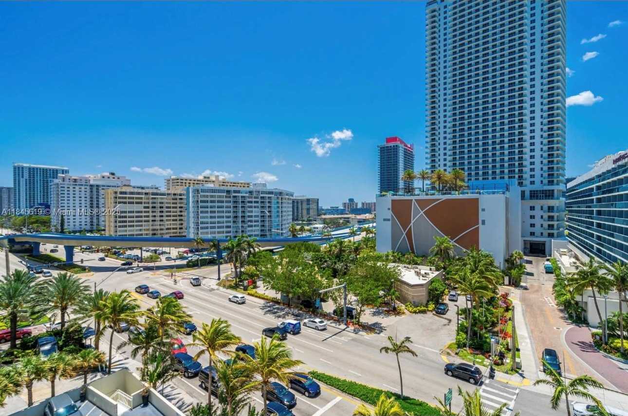 Small Image of 4001 SOUTH OCEAN DR #7B, Hollywood Number 30