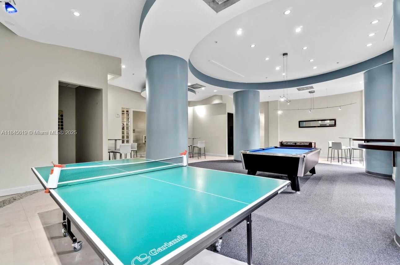 Small Image of 4001 SOUTH OCEAN DR #7B, Hollywood Number 34