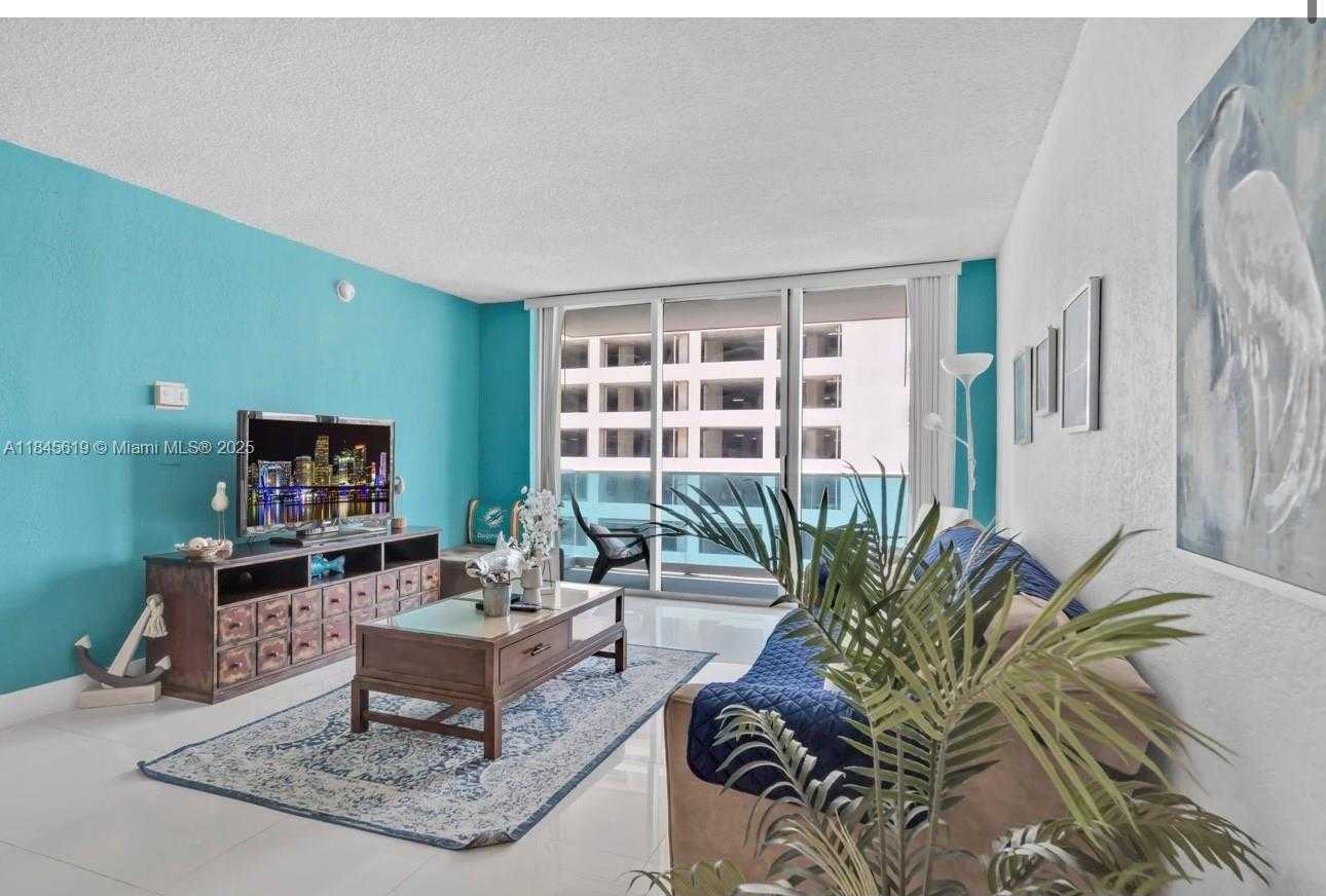 Small Image of 4001 SOUTH OCEAN DR #7B, Hollywood Number 4