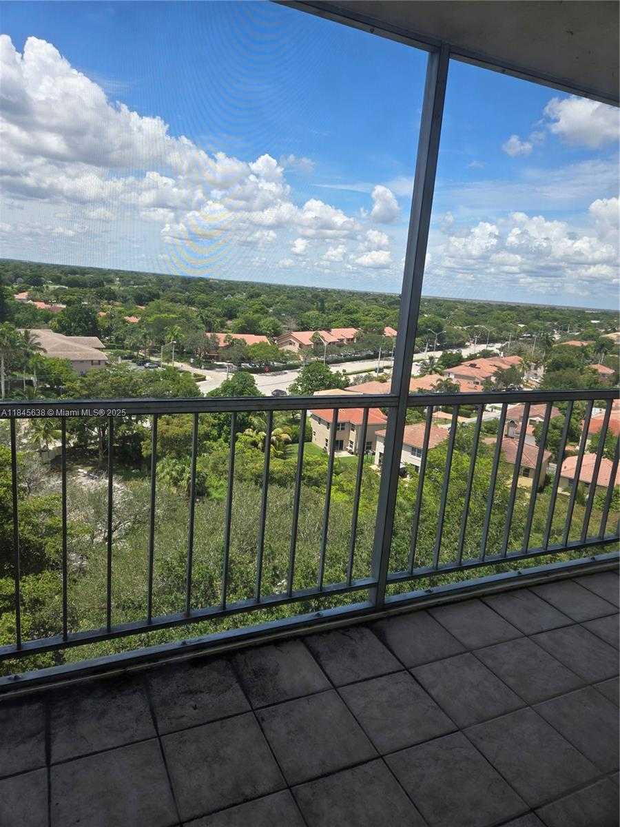Small Image of 10777 WEST SAMPLE RD #1104, Coral Springs Number 11