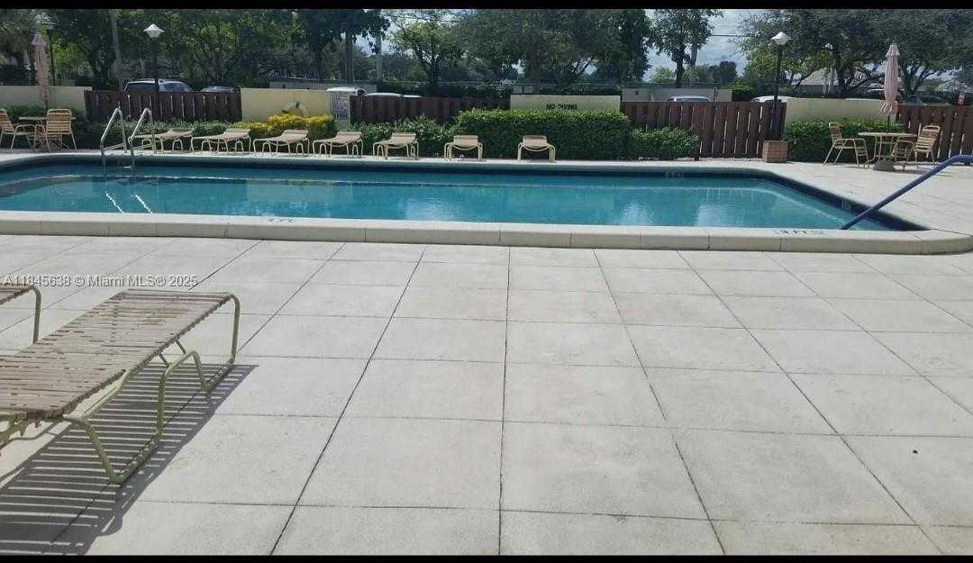 Small Image of 10777 WEST SAMPLE RD #1104, Coral Springs Number 3