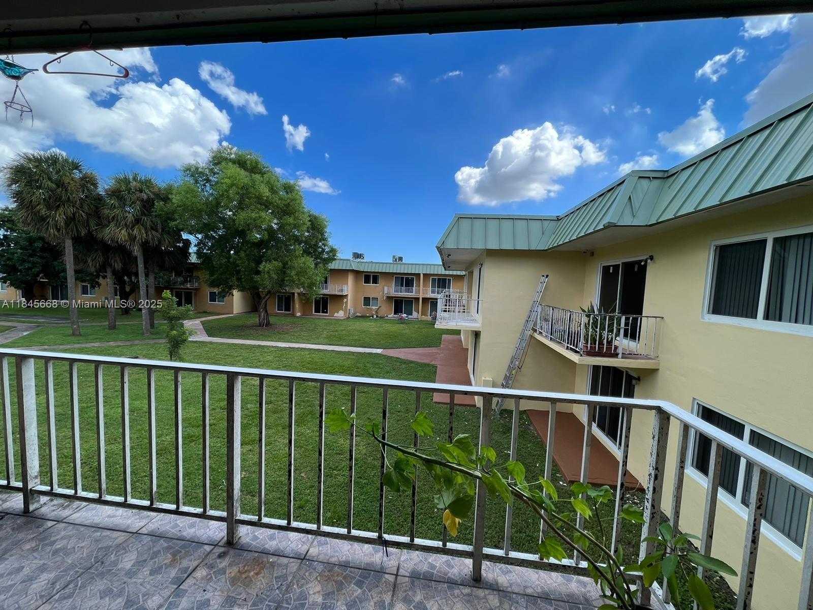 Small Image of 505 NORTH WEST 177TH ST #243, Miami Gardens Number 14