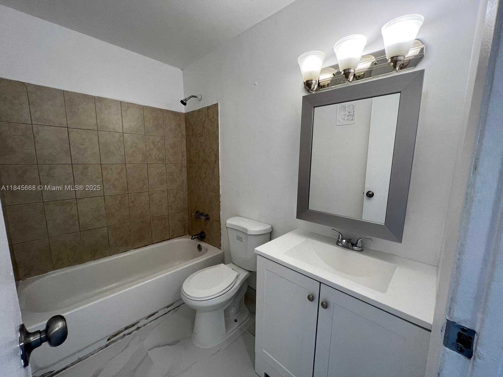 Small Image of 505 NORTH WEST 177TH ST #243, Miami Gardens Number 8