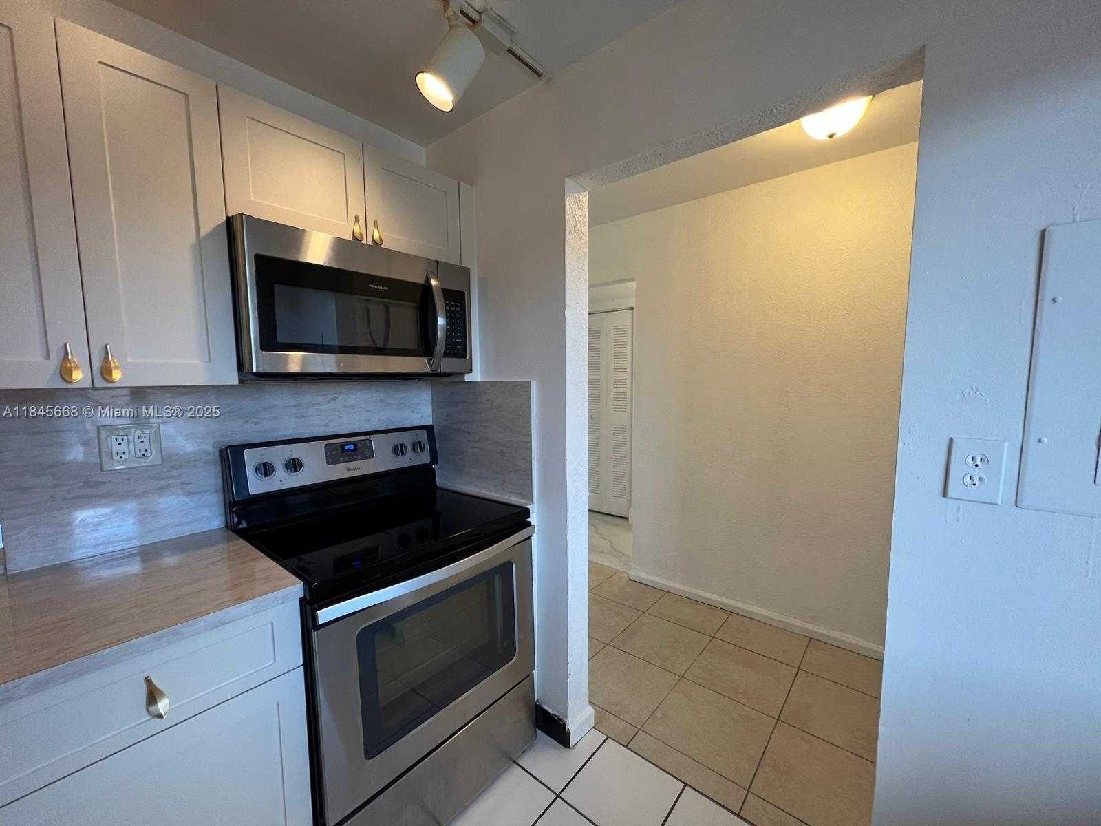 Small Image of 505 NORTH WEST 177TH ST #243, Miami Gardens Number 9
