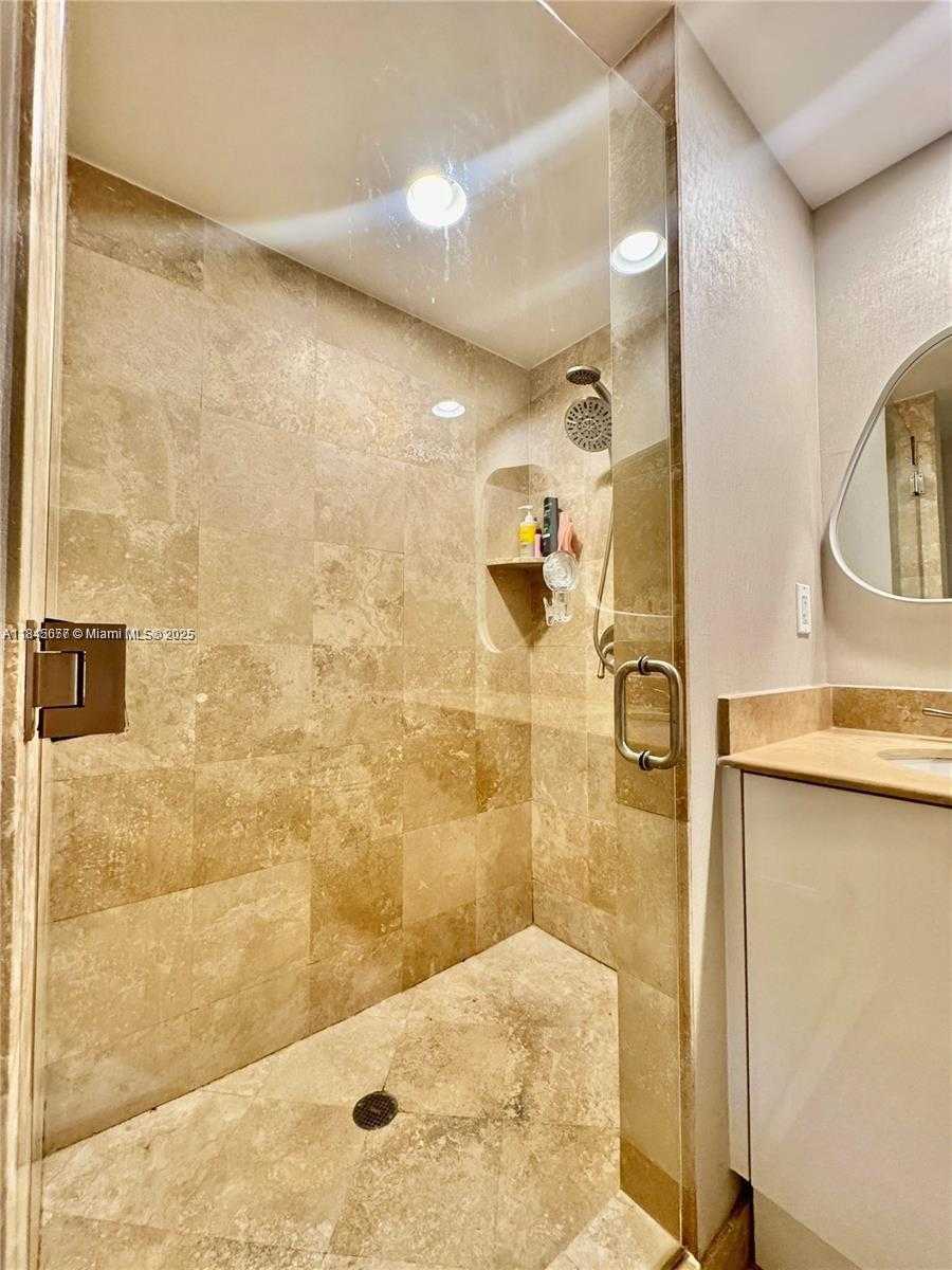 Small Image of 1745 EAST HALLANDALE BEACH BLVD #501W, Hallandale Beach Number 18