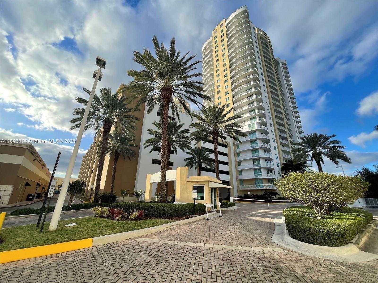 Small Image of 1745 EAST HALLANDALE BEACH BLVD #501W, Hallandale Beach Number 2