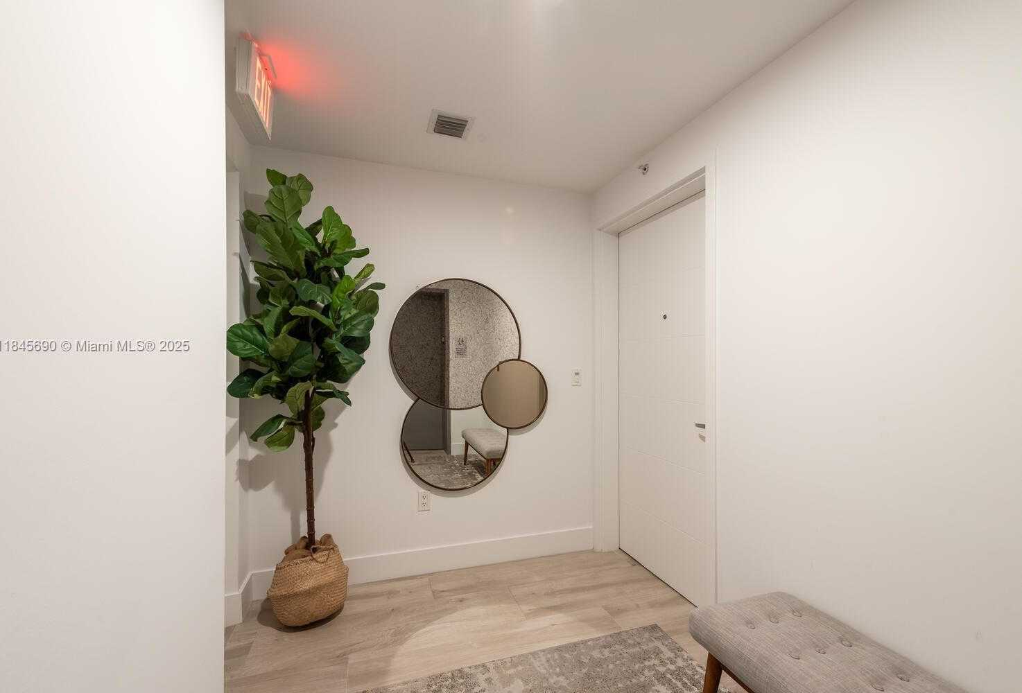 Small Image of 16385 BISCAYNE BLVD #2904, North Miami Beach Number 22