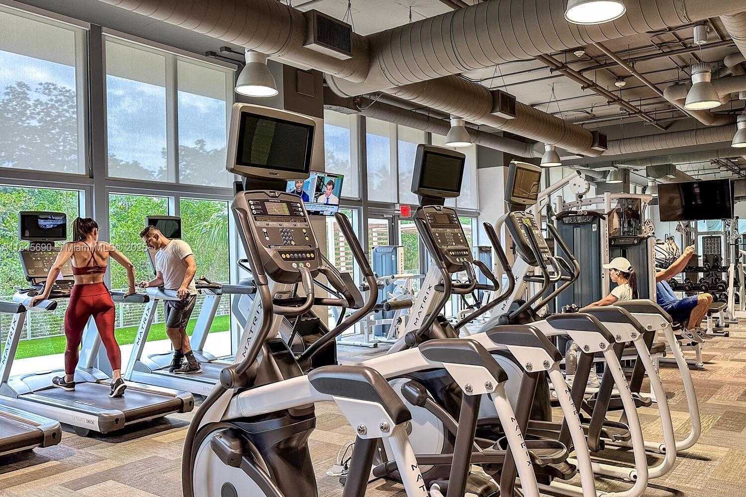 Small Image of 16385 BISCAYNE BLVD #2904, North Miami Beach Number 31