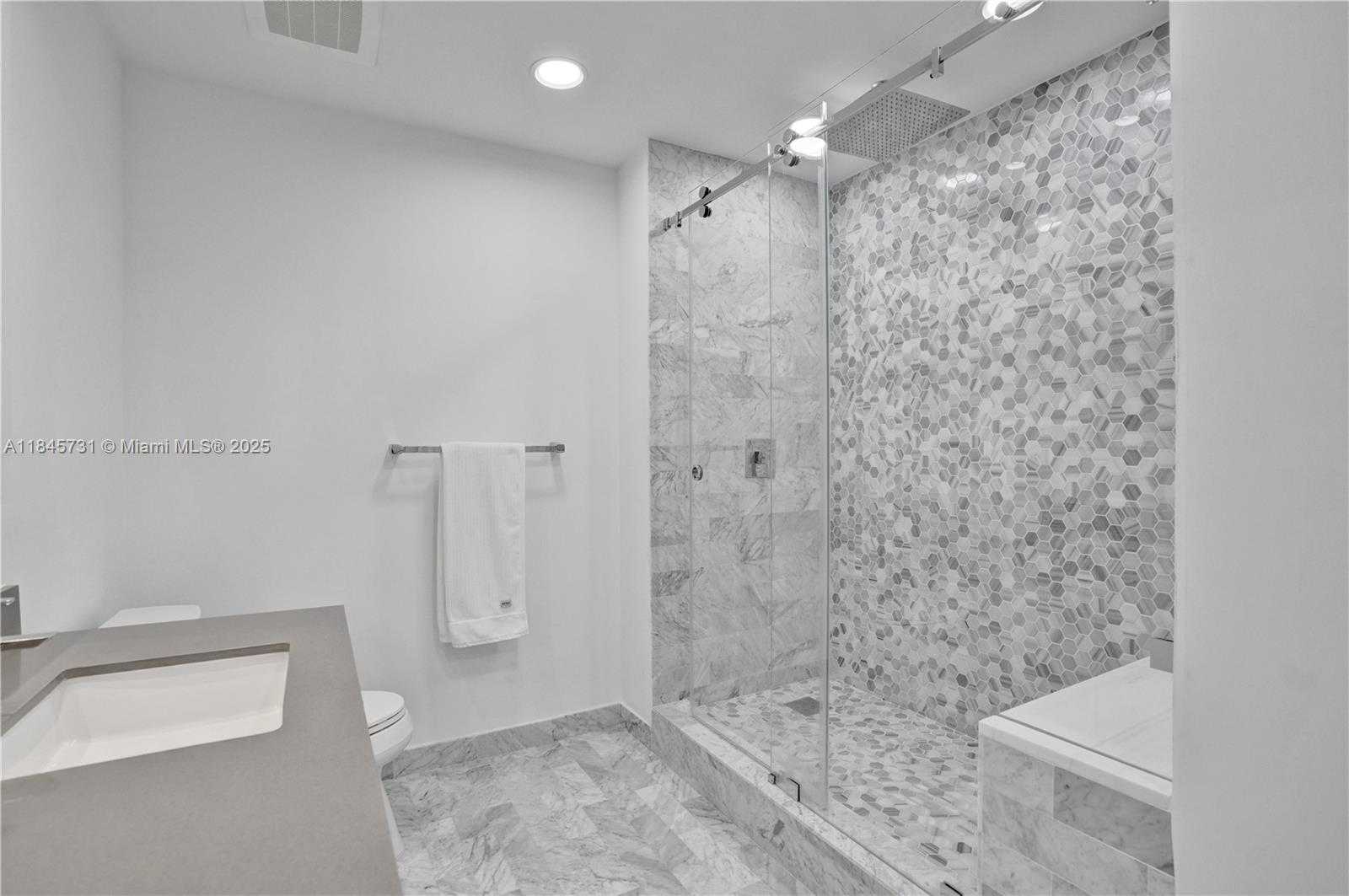 Small Image of 999 SOUTH WEST 1ST AVE #1402, Miami Number 15